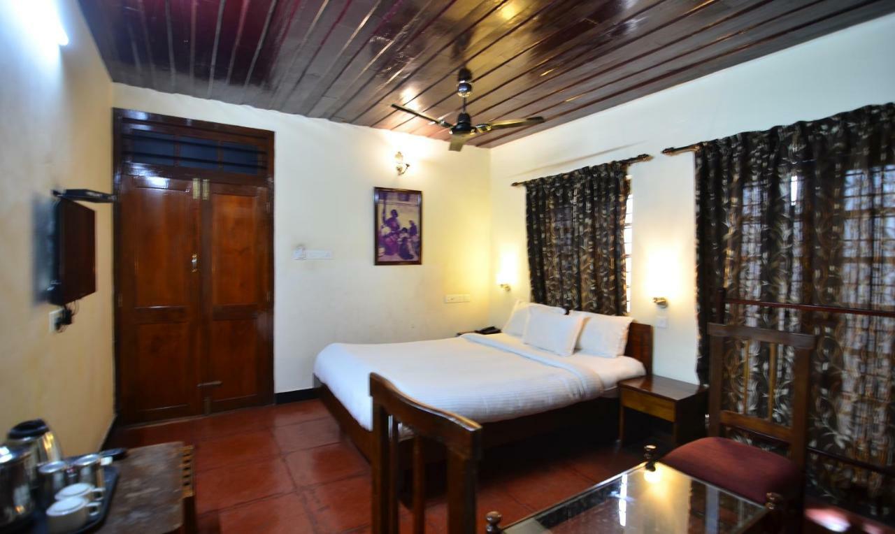 The Royal Heritage Hotel And Ayurvedic Center Thiruvananthapuram Eksteriør bilde