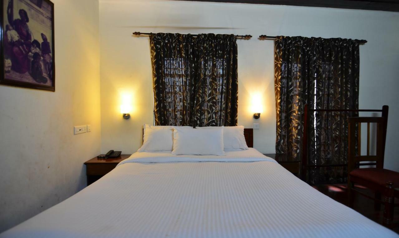 The Royal Heritage Hotel And Ayurvedic Center Thiruvananthapuram Eksteriør bilde