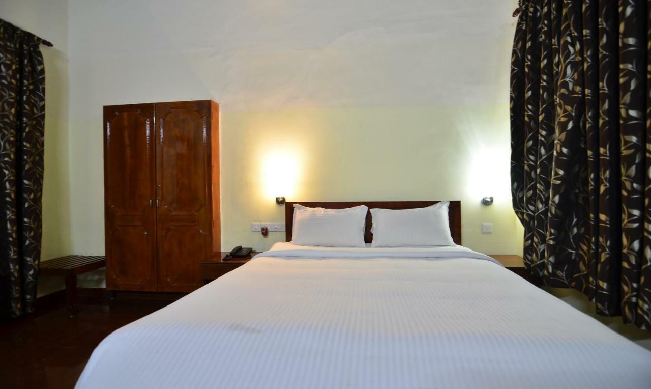 The Royal Heritage Hotel And Ayurvedic Center Thiruvananthapuram Eksteriør bilde