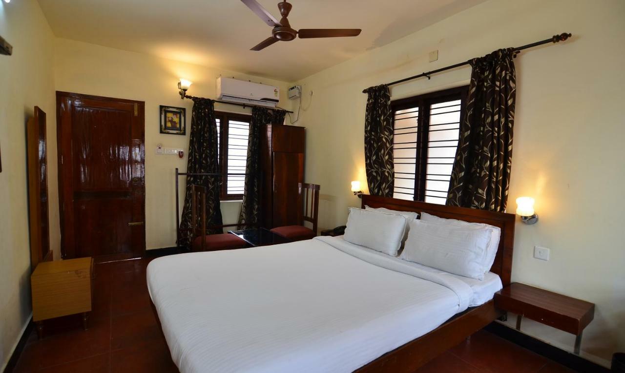 The Royal Heritage Hotel And Ayurvedic Center Thiruvananthapuram Eksteriør bilde