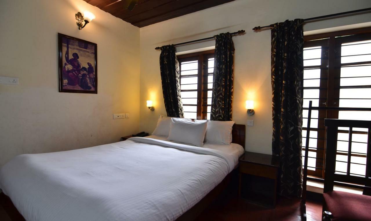 The Royal Heritage Hotel And Ayurvedic Center Thiruvananthapuram Eksteriør bilde