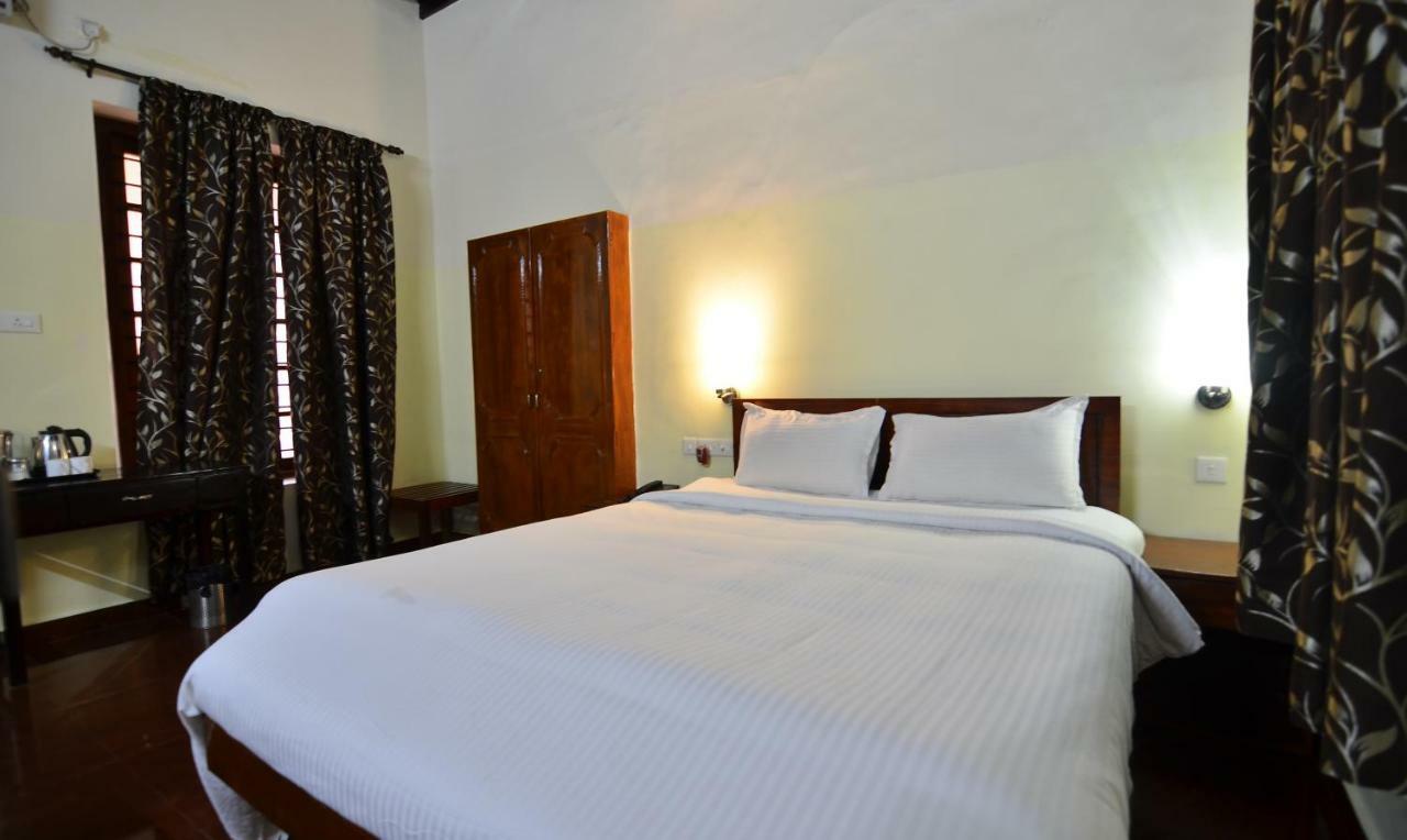 The Royal Heritage Hotel And Ayurvedic Center Thiruvananthapuram Eksteriør bilde