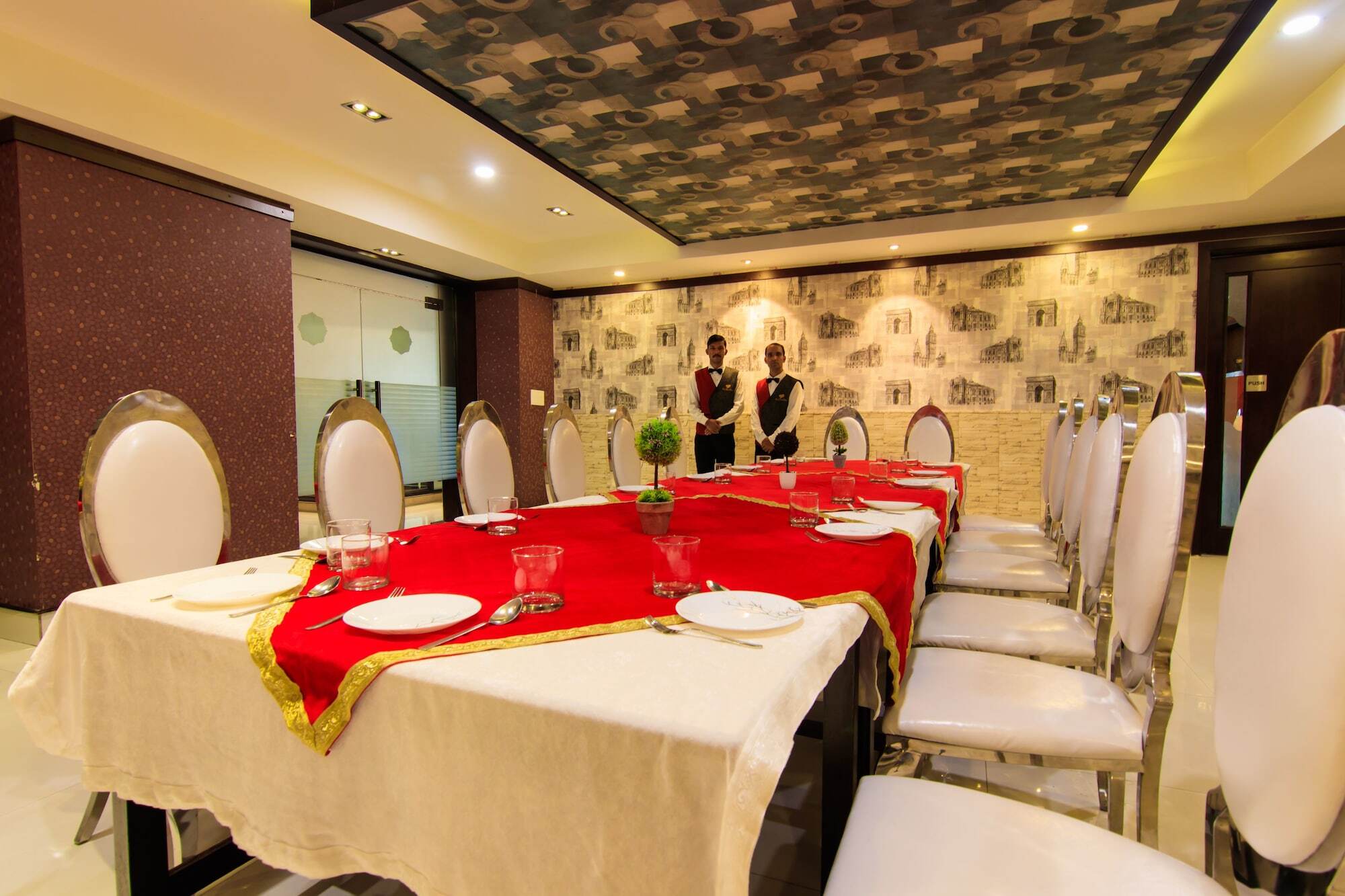 The Royal Heritage Hotel And Ayurvedic Center Thiruvananthapuram Eksteriør bilde