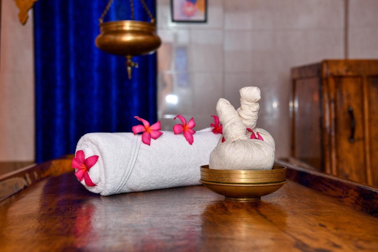 The Royal Heritage Hotel And Ayurvedic Center Thiruvananthapuram Eksteriør bilde